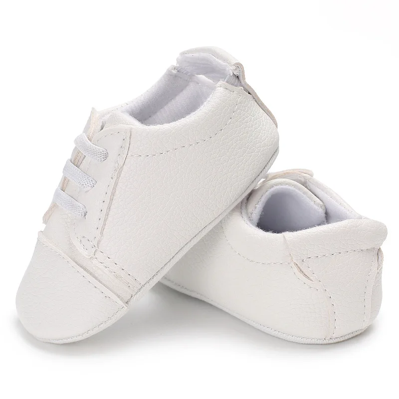 Весенне-Осенняя обувь для мальчика; мягкая Спортивная повседневная обувь из искусственной кожи для маленьких мальчиков; обувь для малышей