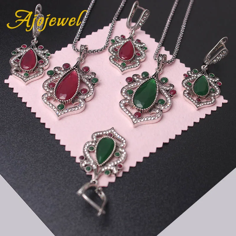 TB000256728-A12