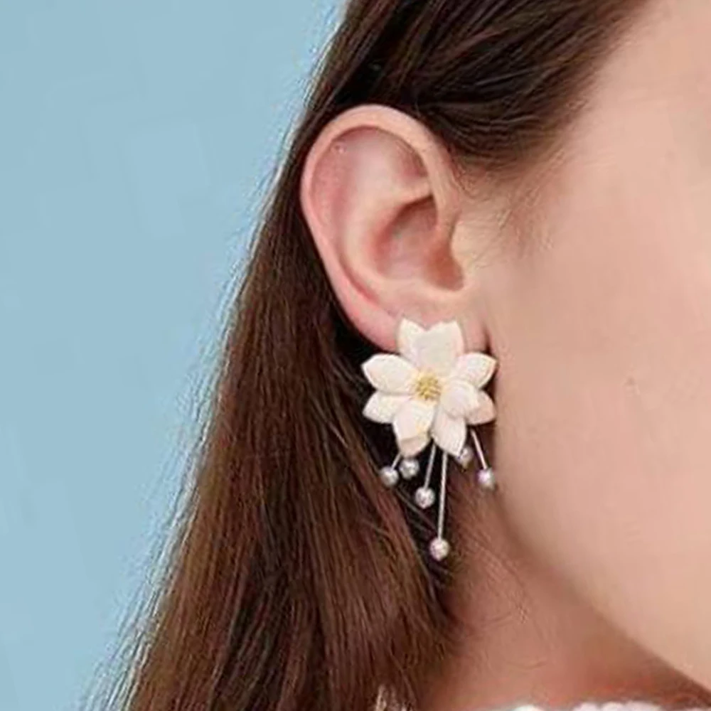 

Sweet Female Earrings Flower Pearl Geometric Earring Set Wild Lady Charm Temperament Party Jewelry Wear