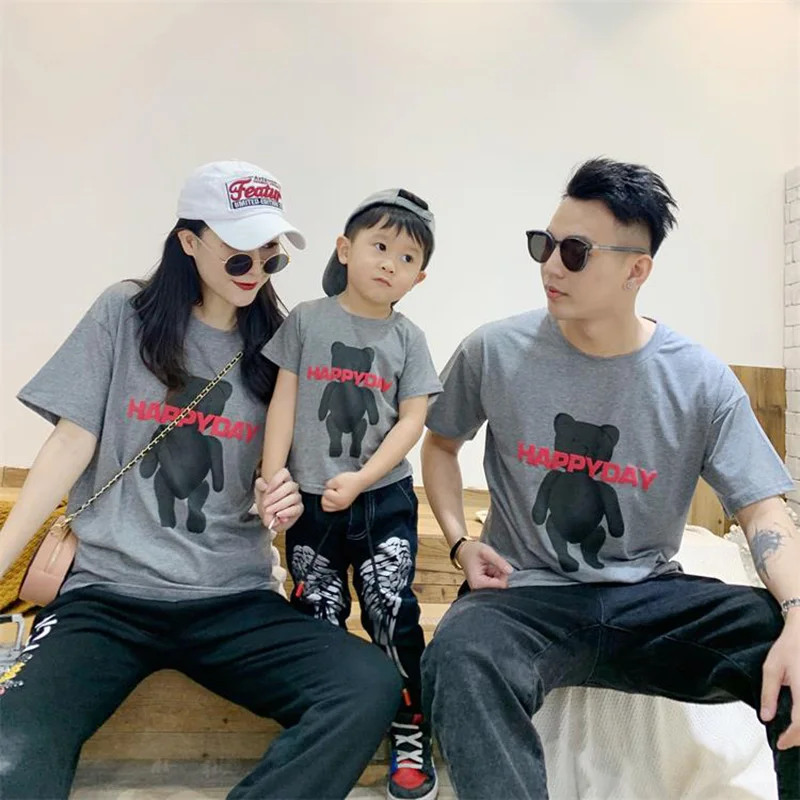 

New Father Mother Kids Summer Tops T-shirts for Women Men Girls Boys Mommy Dad Bear Printed Tees Gifts Family Matching Clothes