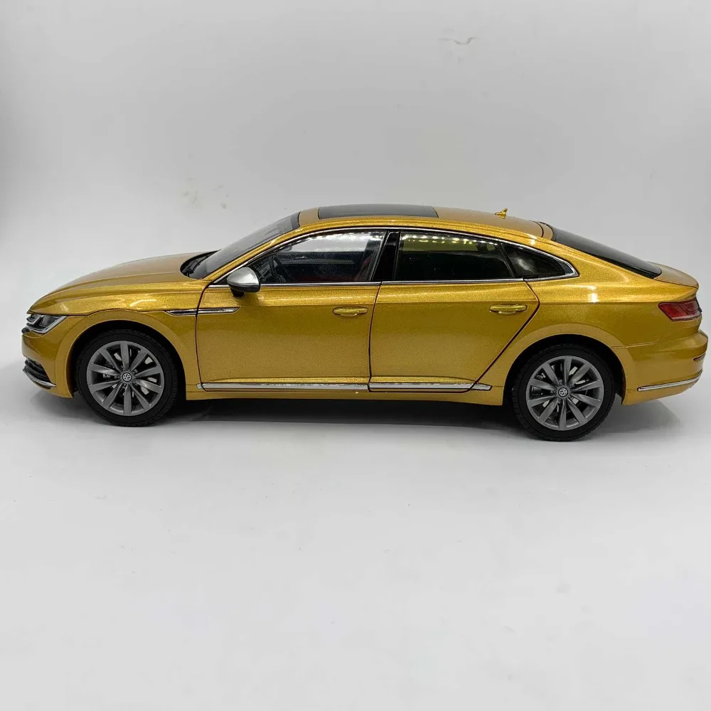 1:18 литья под давлением модели для Volkswagen VW все новые CC Arteon 2018 золото Игрушечная машина из сплава миниатюрный коллекция подарки Passat Magotan