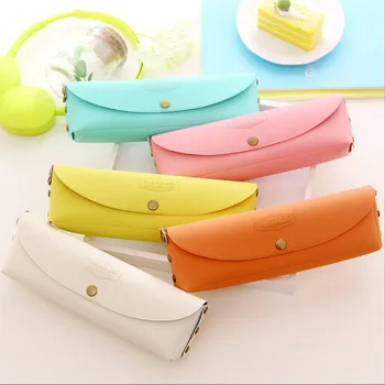 

1pcs 6 Colors Random Fashion Simple PVC Pencil Bag Creative Practical Student School Supplies Large capacity Stationery Pen Bag