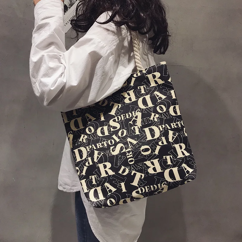 

2019 Fashion Folding Women Big Size Handbag Tote Ladies Casual Flower Printing Canvas Graffiti Shoulder Bag Beach