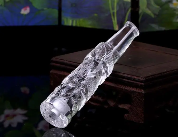 

6958+++ White crystal cigarette holder to send to friends send their elders to send the leadership of Father's Day gift