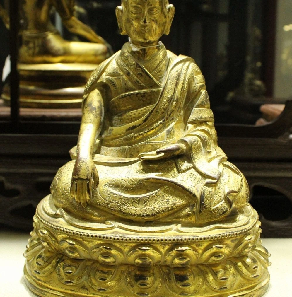 

Old Chinese Tibet Buddhism Temple Bronze 24K Gold Lama Guru Buddha Statue