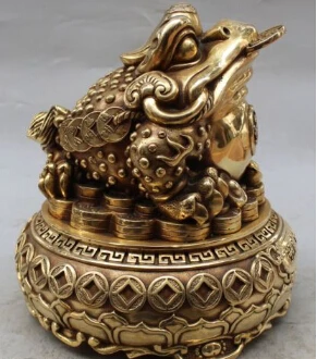 

0016 10"Bronze Money Wealth Yuanbao Lotus Golden Toad Spittor Statue