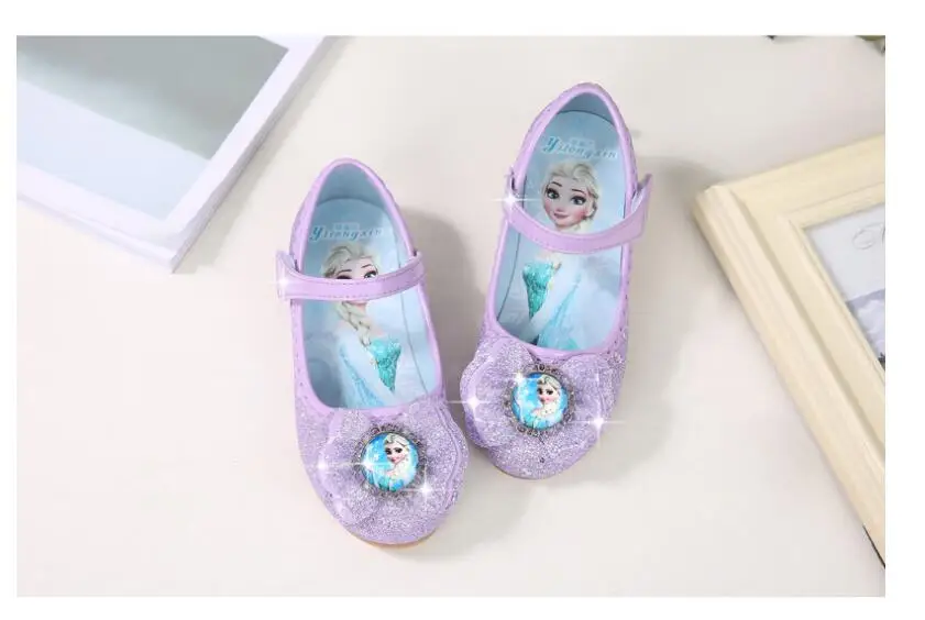 Новые весенне-летние детские кожаные сандалии на плоской подошве для девочек, принцесса Эльза, Танцевальная вечеринка, школьные детские туфли с узлом бабочкой для младенцев
