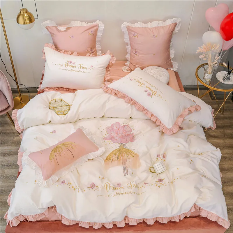 

Princess style Egyptian cotton bed linen Soft Satin bedding ruffles duvet cover pillowcases bedspreads 1/4/6pcs sets