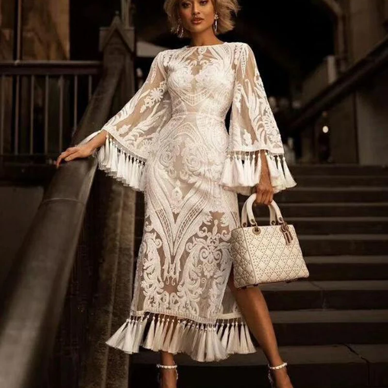 

2019 Autumn Designer Lace Embroidery Woman Maxi Dress Flare Sleeve Tassel Split Long White Dresses with Lining Two Piece