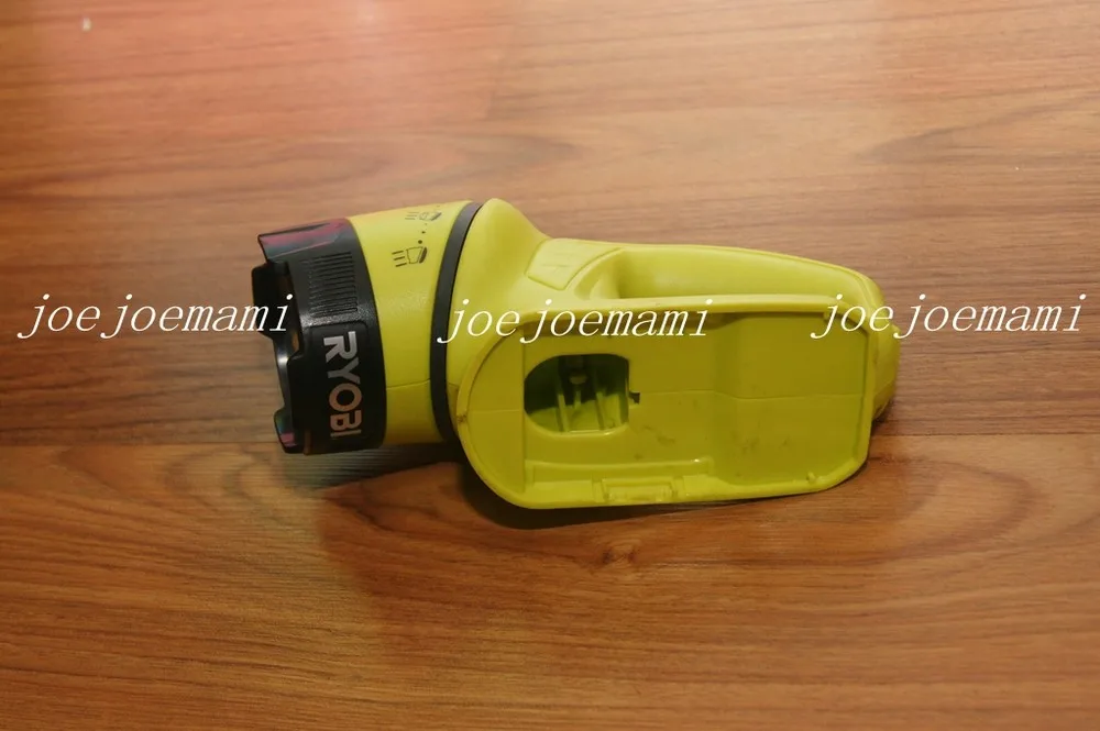 RYOBI-Ming-Liang-Ryobi-18V-rechargeable-flashlight-light-yellow-P710G-no-battery-charger