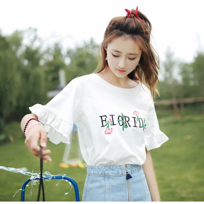 

Embroidery 2019 summer new Korean women's trumpet sleeve short-sleeved T-shirt