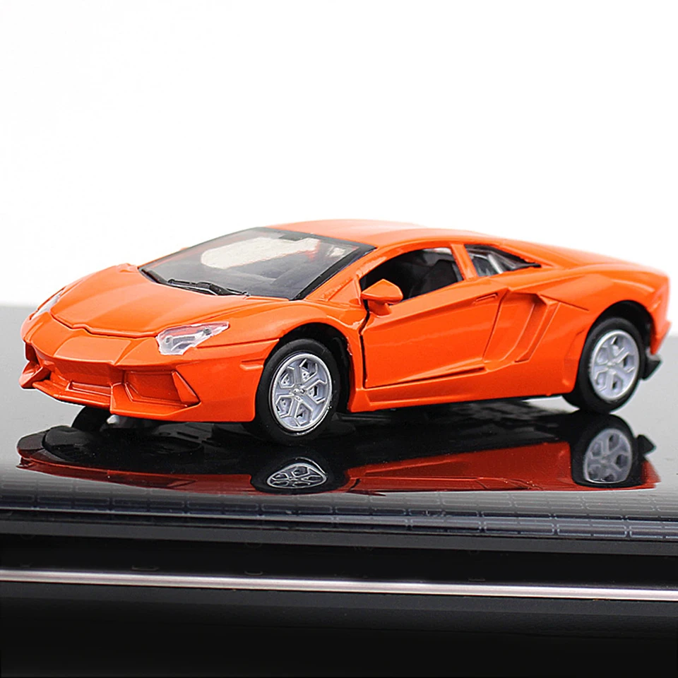 1:32 Diecasts игрушечный транспорт горячее колесо машина Aston Martin Ferraeri спортивный автомобиль модель с автомобилем горячее колесо двери можно открыть игрушку