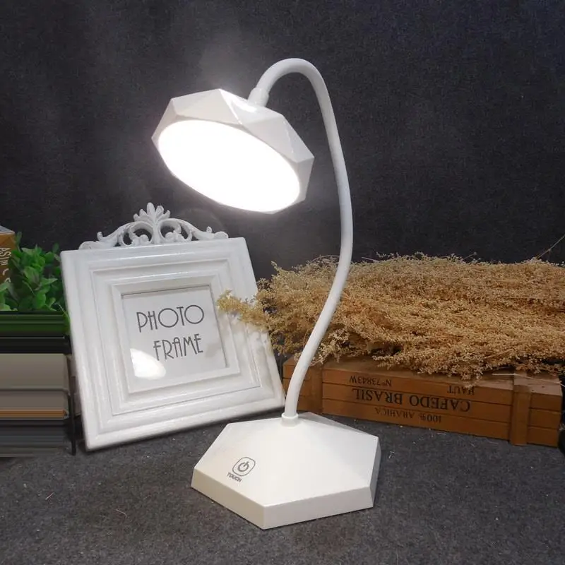 Da Tavolo Lampe Bureau Escritorio Decoracao Para Casa Luz LED Luminaria Tafellamp Lampen Modern Lampara De Mesa Desk Lamp цена Da Tavolo Lampe Bureau Escritorio Decoracao Para Casa Luz LED Luminaria Tafellamp Lampen Modern Lampara De Mesa Desk Lamp цены онлайн