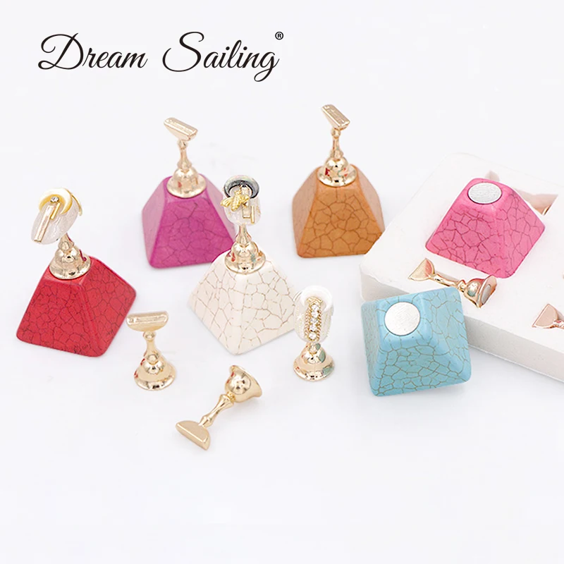 

Marble Magnet Nail Practice Holder Color Display Palette False Nail Holder Gel Polish Varnish Practice Manicure Tool Nail Holder