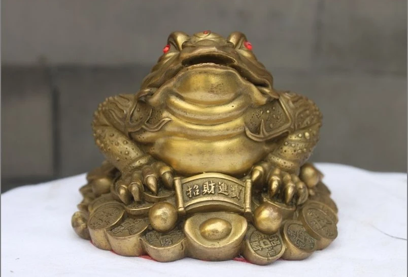 

China Brass Copper Fengshui Lucky Yuanbao Wealth Money Frog Golden toad Statue a(5.19)