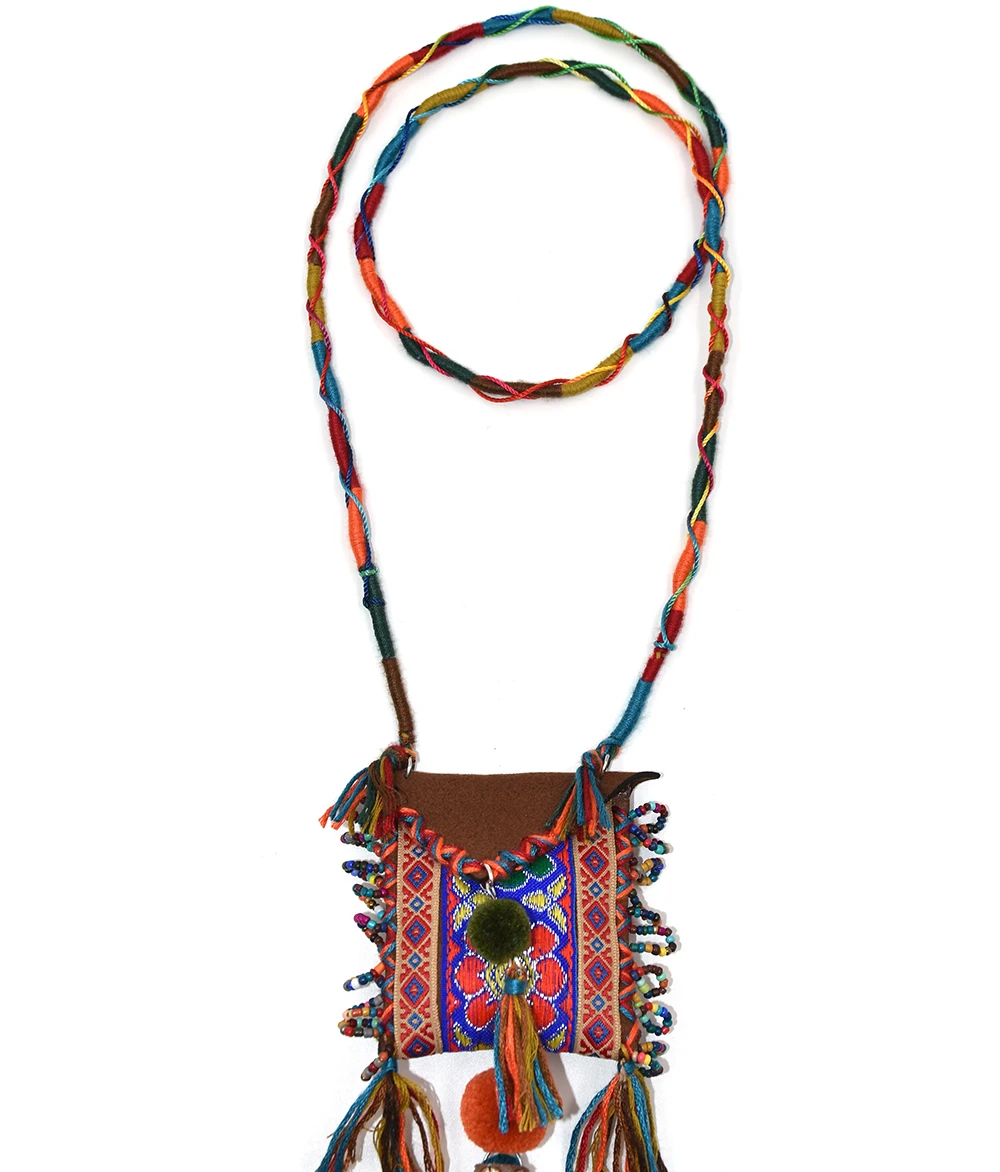Цыганский Амулет ожерелье с богато вышитым текстилем бусина кластер богемский бохо шик винтажный текстиль кисточкой и бисера ожерелье