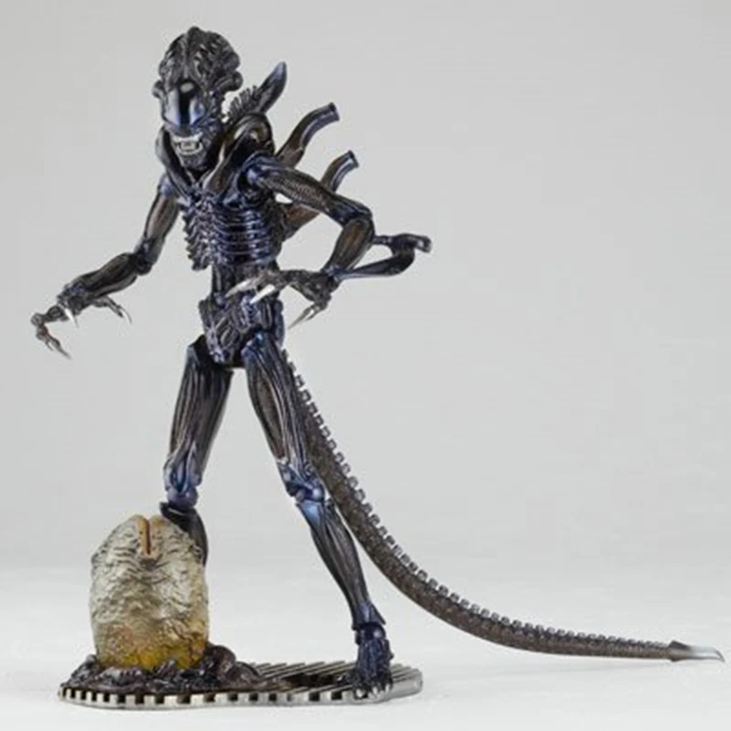 

C&F 16 CM Movie Alien vs Predator Alien Action Toy Figures Garage kit Stock Horror Removable Hand Action Figures Toys Doll