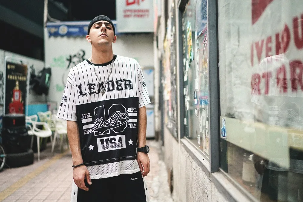 

TKPA Top Quality USA Street Fashion O-neck Spliced Design Striped Boys Shirt Short Sleeves Welding Baseball Men's T-shirt