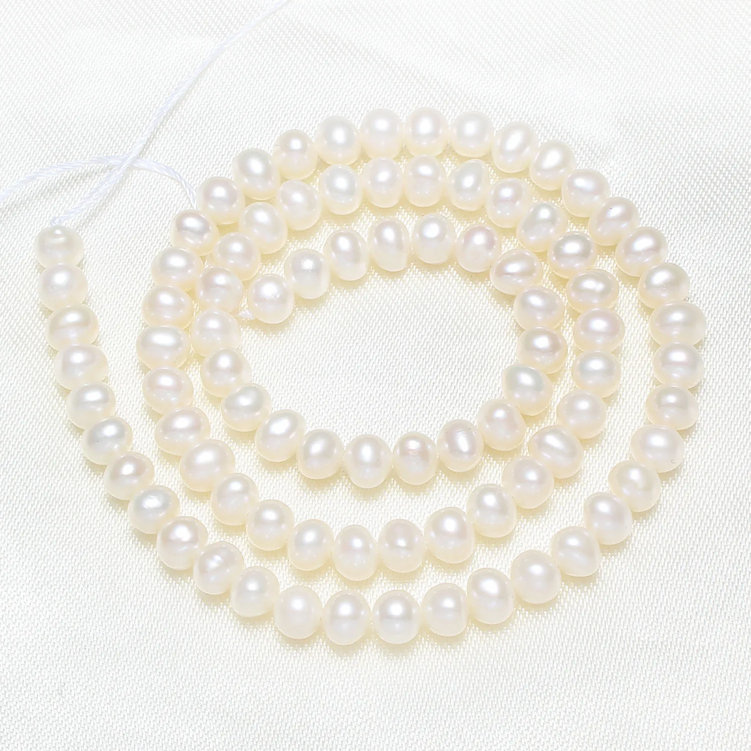 

Культивированный барокко пресноводного жемчуга бусины натуральный белый 4-5 мм продано в приблизительно 15,3 дюйма прядь