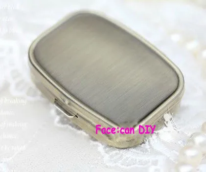 100PCS-Bronze-Pill-Boxes-Organizer-DIY-Medicine-Case-Holder-2-Compartments-with-compact-mirror-DHL-Free (1)