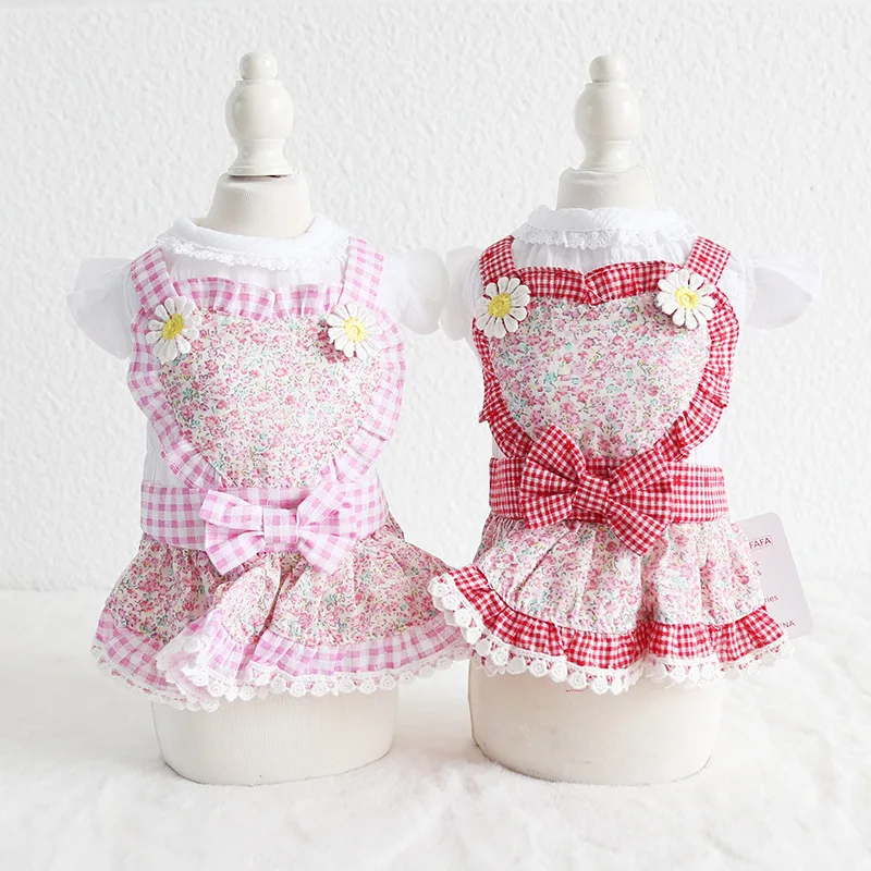 

Floral Plaid Pet Dog Clothing For Chihuahua 2019 New Cotton Breathable Girl Cat Two Leg Coat Supplies Dropshipping
