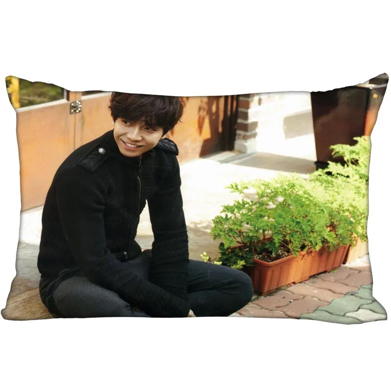 Горячая Корея-поп пользовательские Lee Seung Gi атласная наволочка 35x45 см(с одной стороны) печатных молнии Шелковый пружинный чехол индивидуальный логотип Подарочный - Цвет: 3