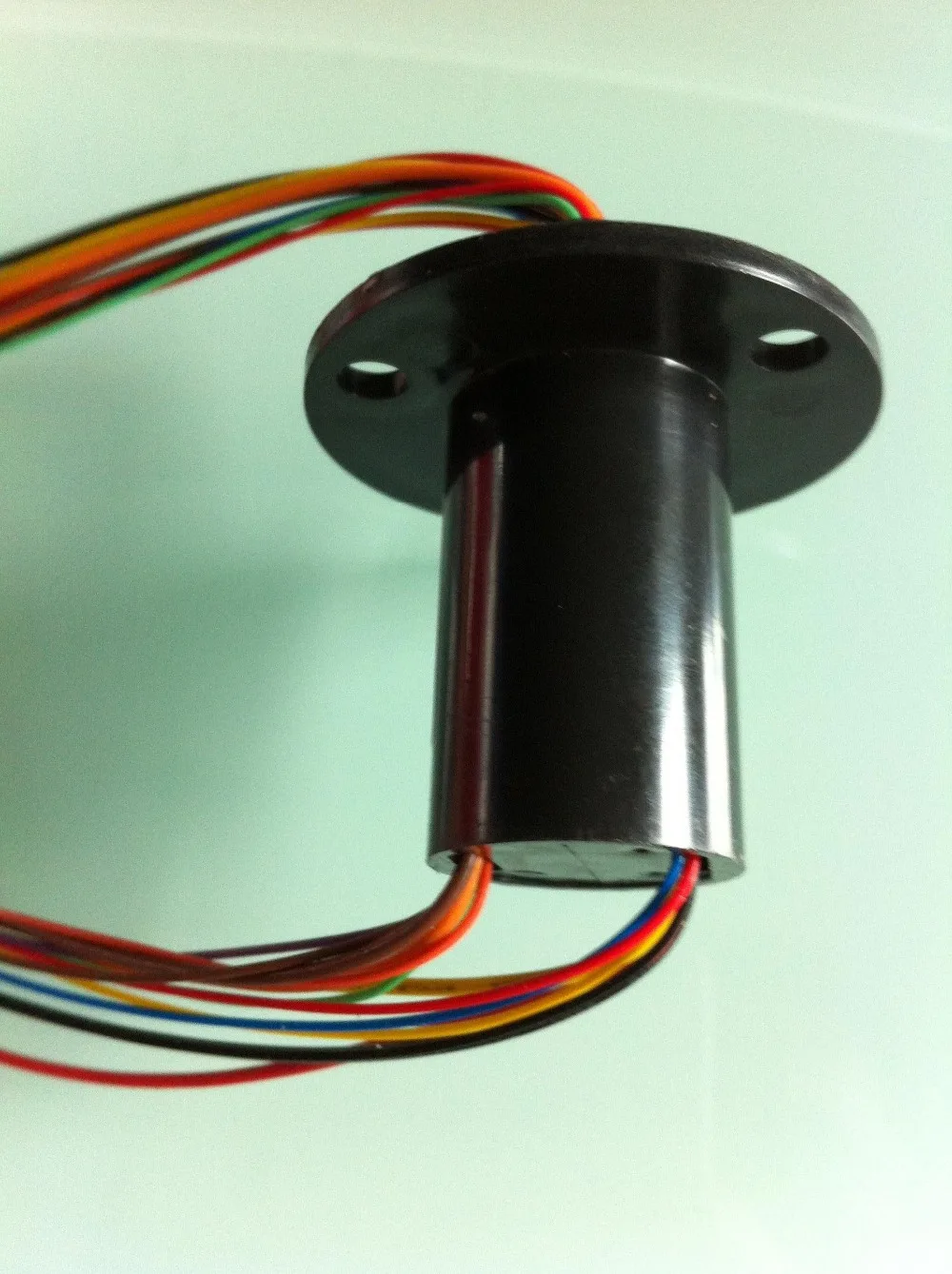 

Capsule slip ring connector with flange OD22MM. 8P signal 5P power miniature slip ring connector rotary collector