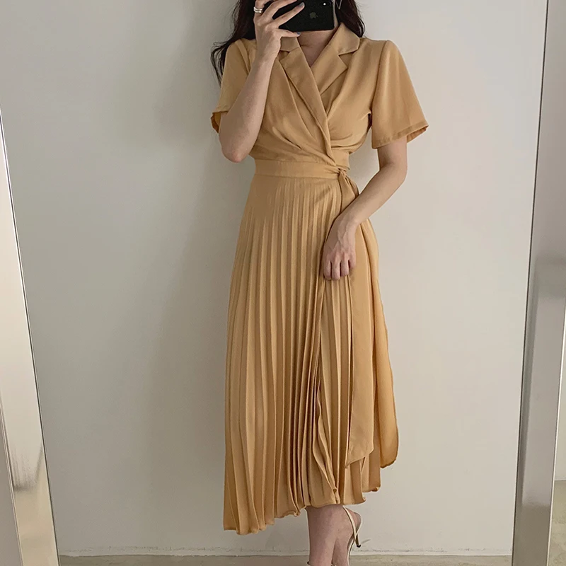 

2019 Summer New Korean Style Women Dress Temperament Fashion Solid Color Ladies Dress Short Sleeve Pleated Dress Female