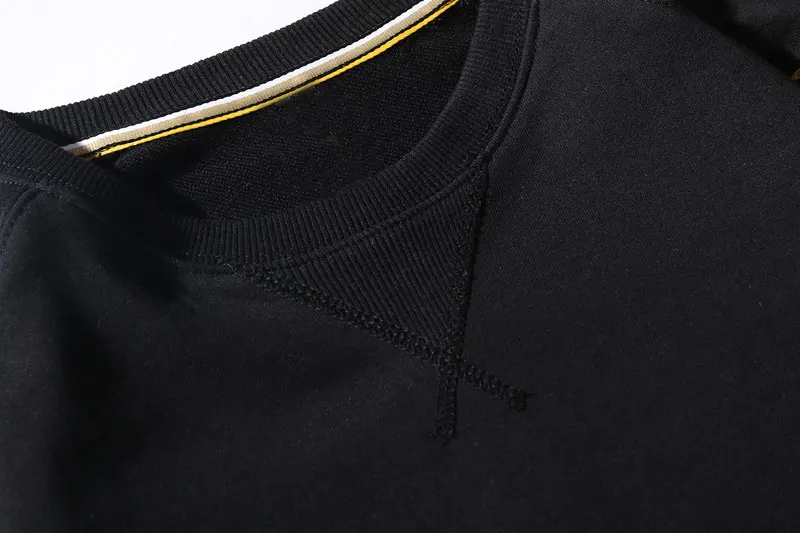 Sleeve Embroidery Crane Pullover Hoodies 2