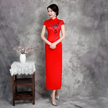 

2019 Lady Long Cheongsam Fashion Chinese style Short Sleeve Dress Womens Rayon Qipao Slim Party Dresses Summer Vestido S-4XL