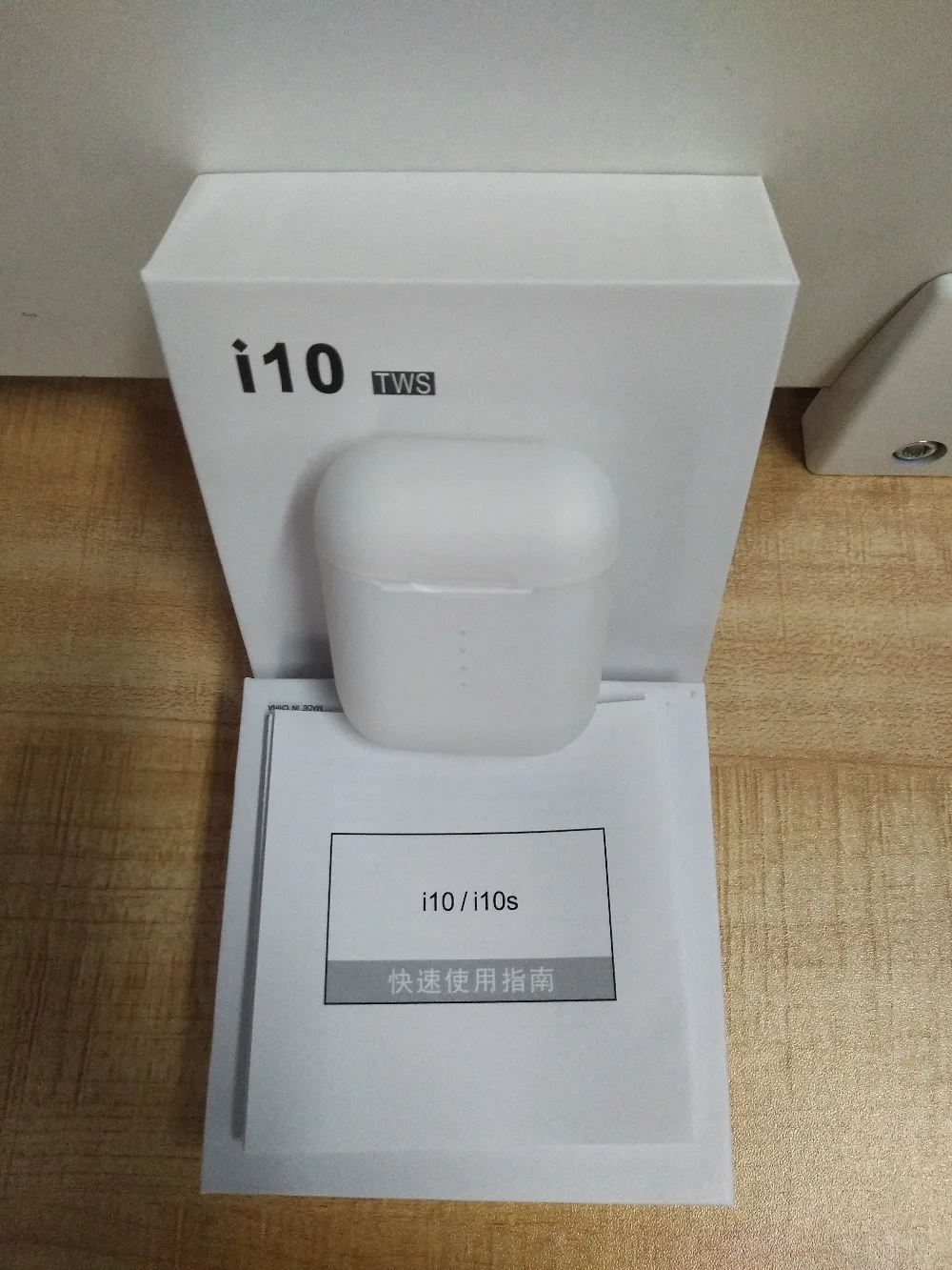 

2019 new i10 tws Bluetooth Earphones Wireless earphone touch earbud bluetooth 5.0 headset for All smart phones.