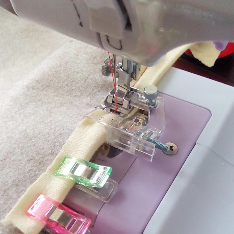 قابل للتعديل الخياطة كوى شريط حماية الأطراف ملزم Foot Snap On لأخيه Janome ماكينة خياطة اكسسوارات أدوات ZH955 قابل للتعديل الخياطة كوى شريط حماية الأطراف ملزم Foot Snap On لأخيه Janome ماكينة خياطة اكسسوارات أدوات ZH955