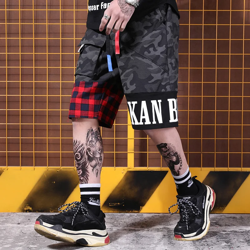 

Hip Hop Shorts Street Dark Wind Camouflage Shorts Spliced Casual Cargo Shorts Fashion Punk Men Street Shorts Bermuda Masculina
