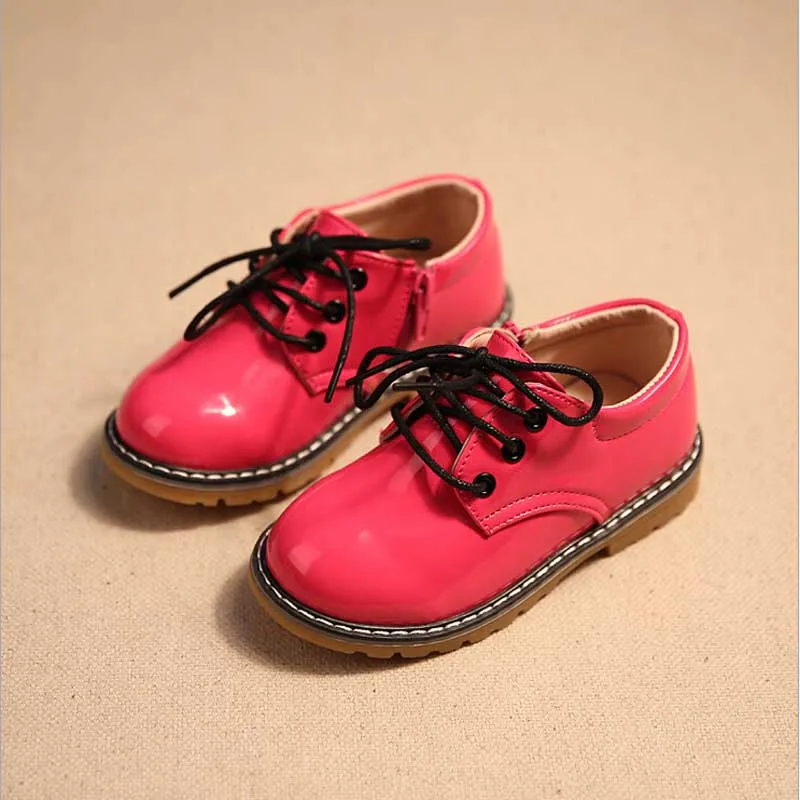 Блестящие ботинки для мальчиков и девочек; детская обувь; детская повседневная кожаная обувь на молнии; модные кроссовки; размеры 21-36 - Цвет: red