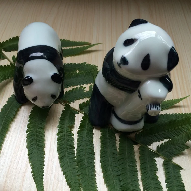 Porcelain Panda Figurine Pair Decorative China Gift and Craft Embellishment Ornament Accessories
