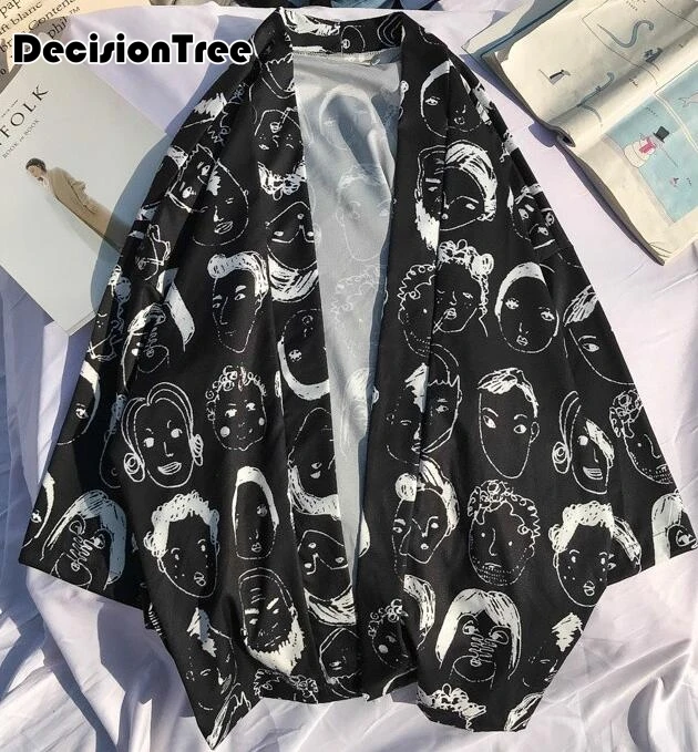 

2019 summer men casual hiphop male japan style cardigan kimono loose coat plus japan style hiphop kimono linen overcoat