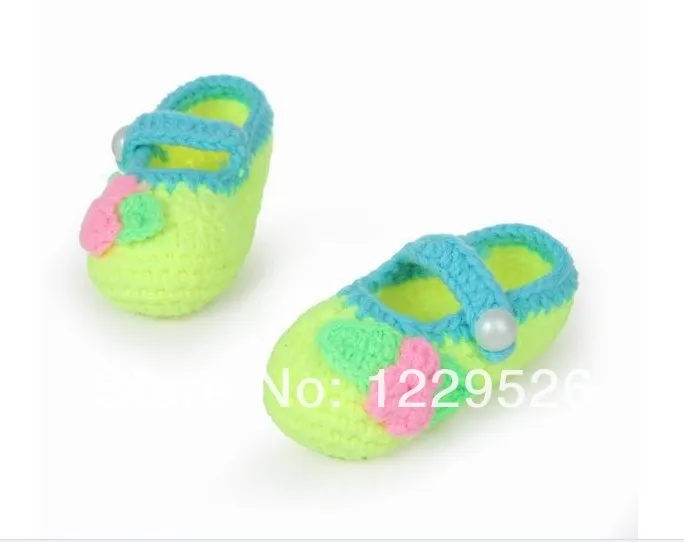 Модная мягкая детская теплая обувь для малышей с рисунком «кроше» из хлопка; обувь для малышей; обувь с цветочным принтом для малышей 0-12 месяцев