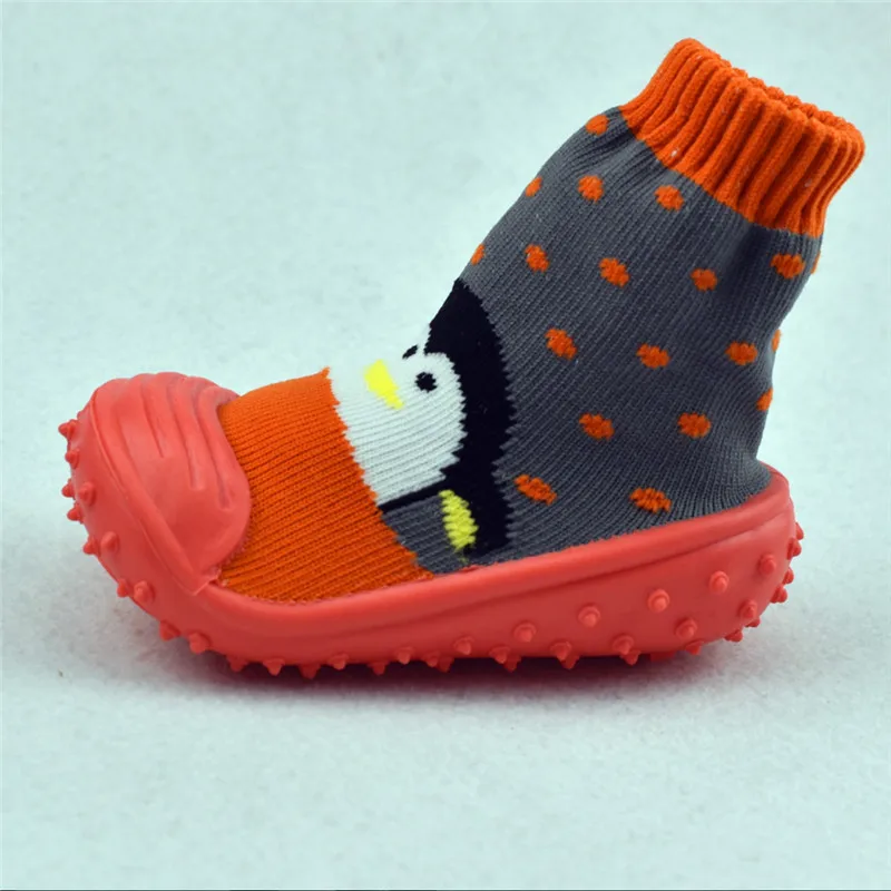 Детские Обувь для малышей Обувь нескользящей резиновой подошве удобная и мягкая подошва первых шагов Обувь Носки для девочек gxy013R