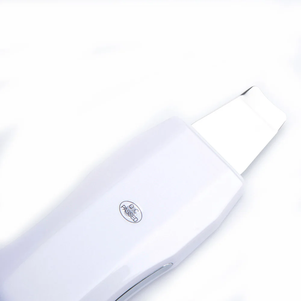  Anion + Ultrasonic Face Skin Cleaner Spatula for Gentle Peeling Skin Clean Ion Therapy and Face LED