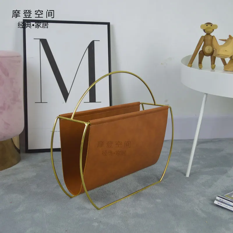 الموضة الحديثة رف كتب خزائن الكتب الحديثة المعادن الكتب والصحف على الأرض ، الإبداعية نموذج ديكورات منزلية مجلة