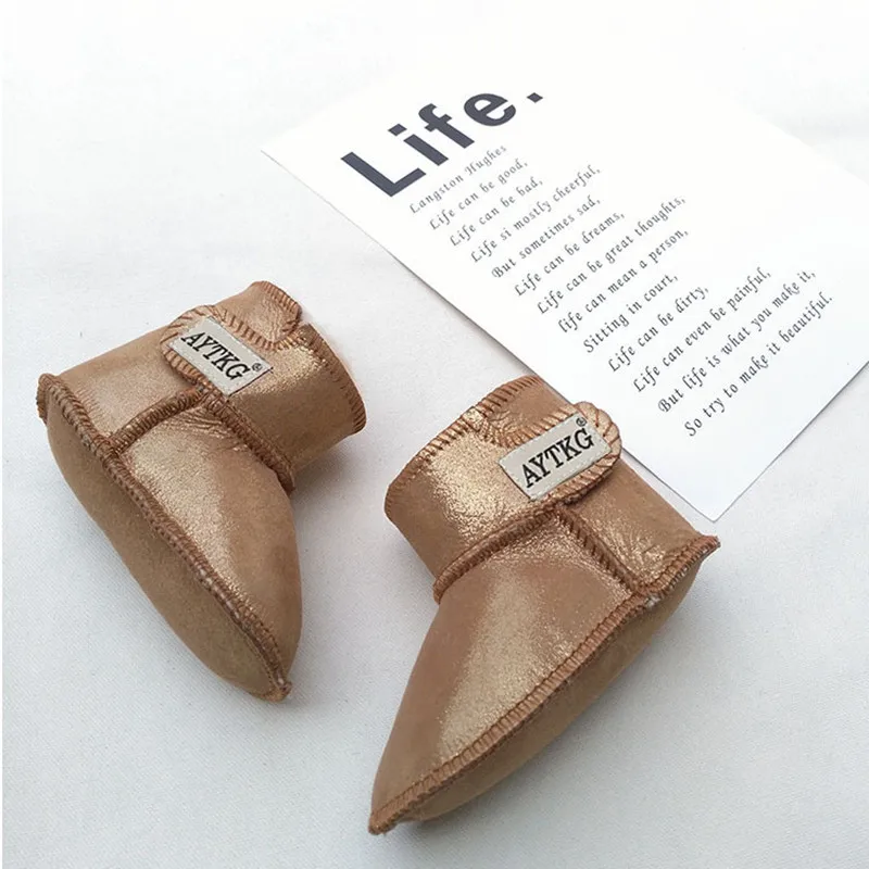 Tanie Zimowe buty śniegowe dla dziecka skórzane owcze futro maluch Botas dziecięce buty chłopięce Bootie dziecięce rakiety śnieżne ręcznie robione
