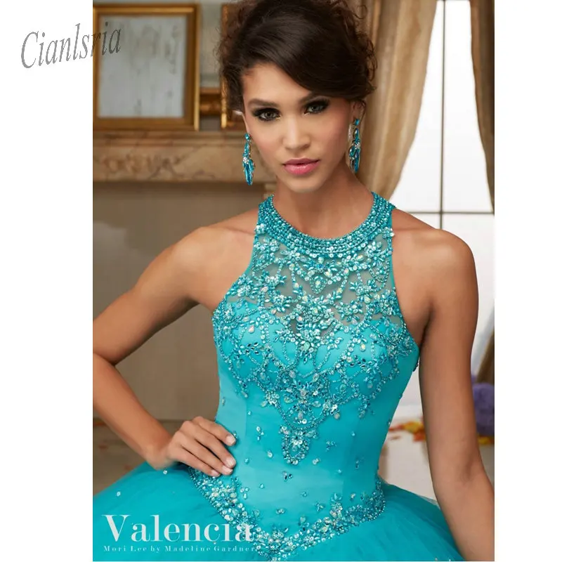 Роскошный с украшением в виде кристаллов с открытыми плечами Quinceanera платье Летний изящный с низким вырезом на спине платье принцессы бальное платье плюс Размеры