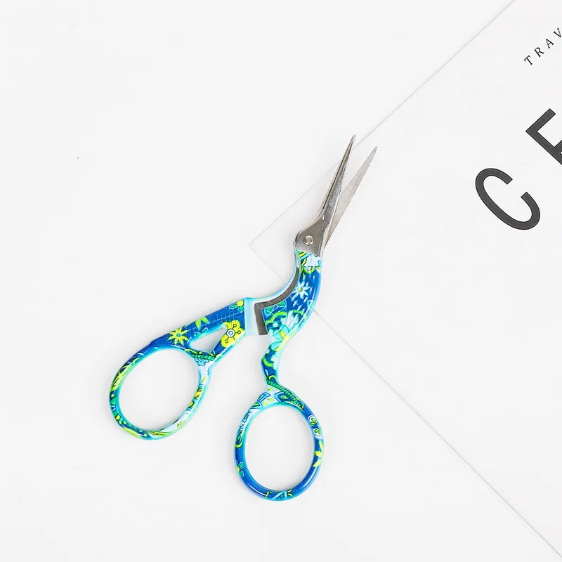 1PCS Durable Stainless Steel Retro Scissors Makeup Embroidery Nail Scissors Toe Horny Scissors Beauty Makeup Sewing Tools 5