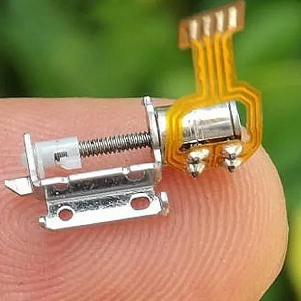 

10 Pcs/Lot 2-Phase 4-Wire Micro Miniature Screw Rod Stepper Step Motor Drive
