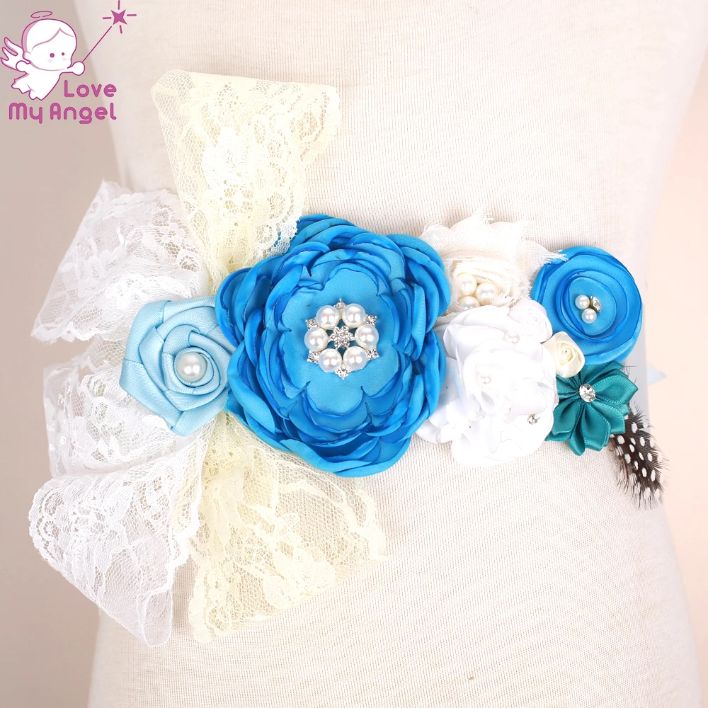 1 Pcs Biru Sash Satin Feather Lace Flower Belt Bayi Laki Laki 1 Pcs Biru Sash Satin Feather Lace Flower Belt Bayi Laki Laki