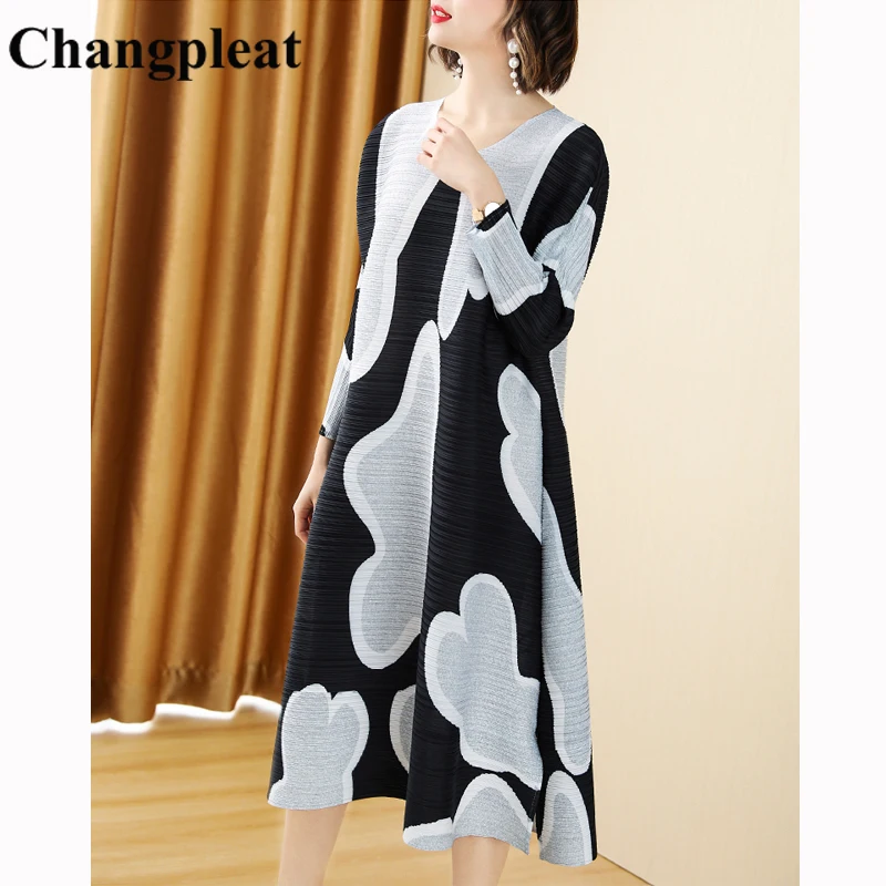 

Changpleat 2019 spring new loose Women Dress Miyak Pleated Fashion Loose O-neck Large Size 3/4 Sleeve A-line Female Dresses Tide
