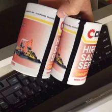 1000 шт/партия пользовательские рекламные кулеры Stubby Держатели с печать логотипа заказчика для подарков, небольшой заказ