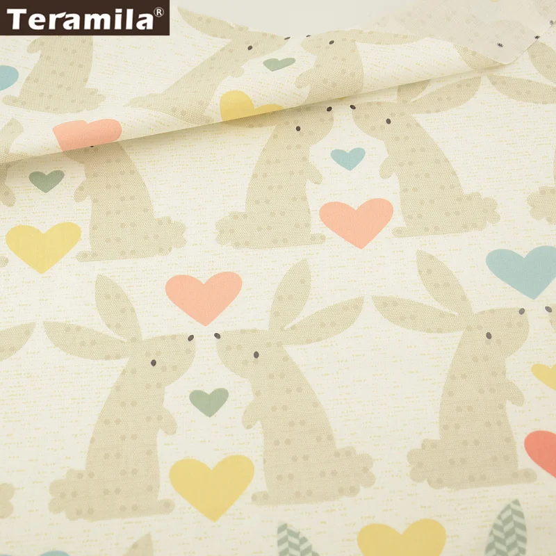 

2016 Couple Lovely Rabbits Designs 100% Cotton Fabric Twill Fat Quarter Home Textile Material Bed Sheet Patchwork Tissue Tela