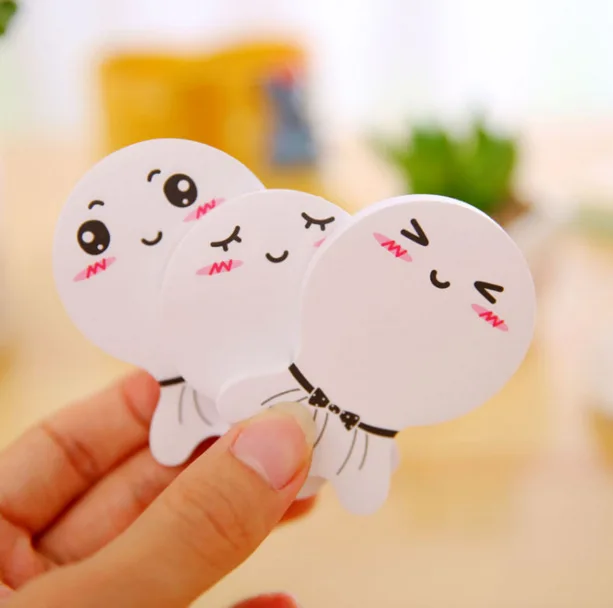 

100 PCs Japanese and Korean stationery sunny doll Post-it notes cute smiley face signed paper N times posted wholesale