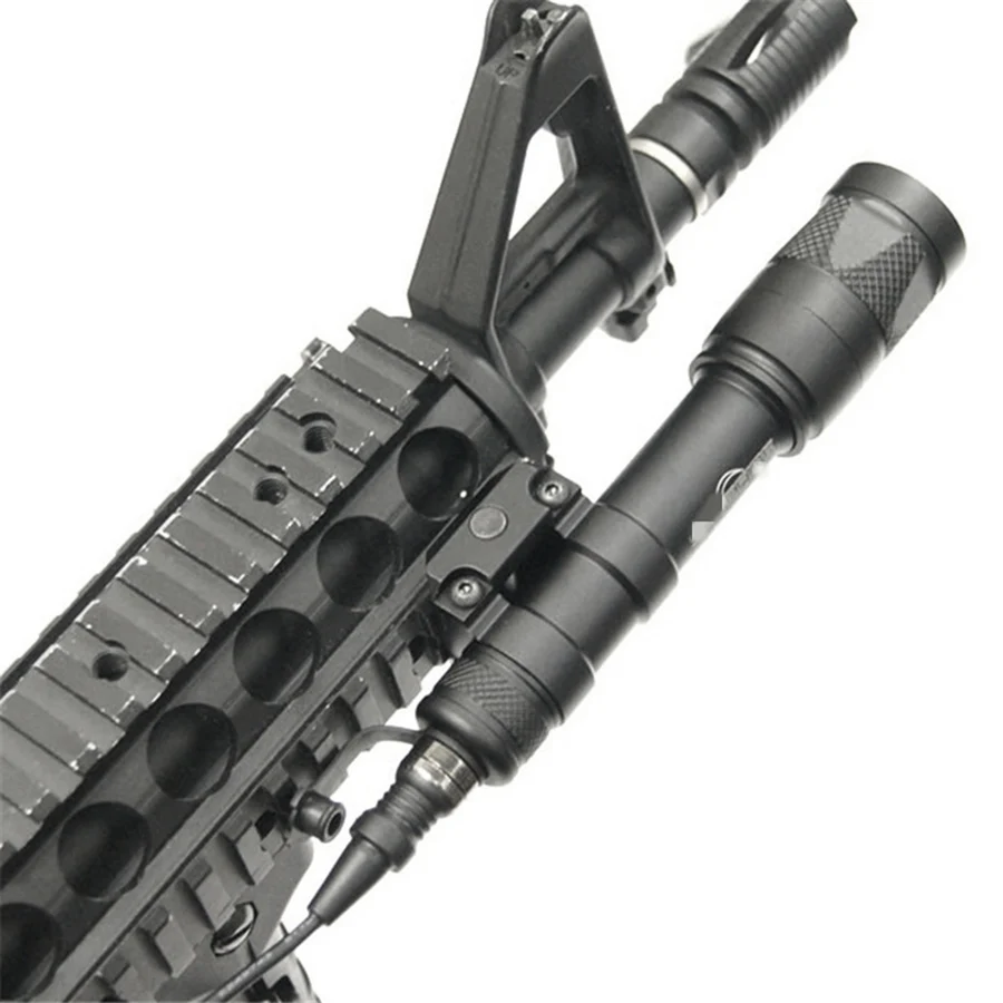 M600 M600V Scout Light Hunting Strobe Flashlight Gun Gun Gun Light lantern For 20mm Weber Picatinny Rail